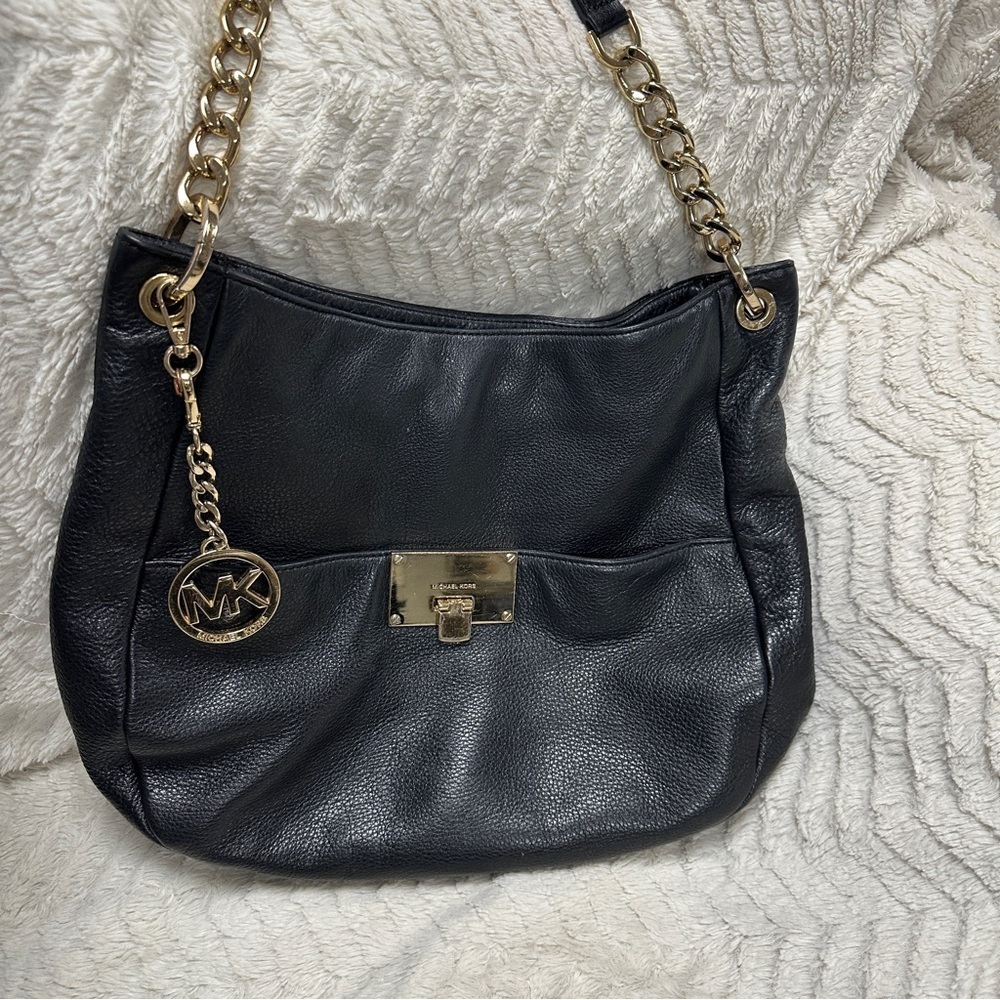Michael Kors Crossbody Gold Chain Purse In Pebbled Black Leather.
